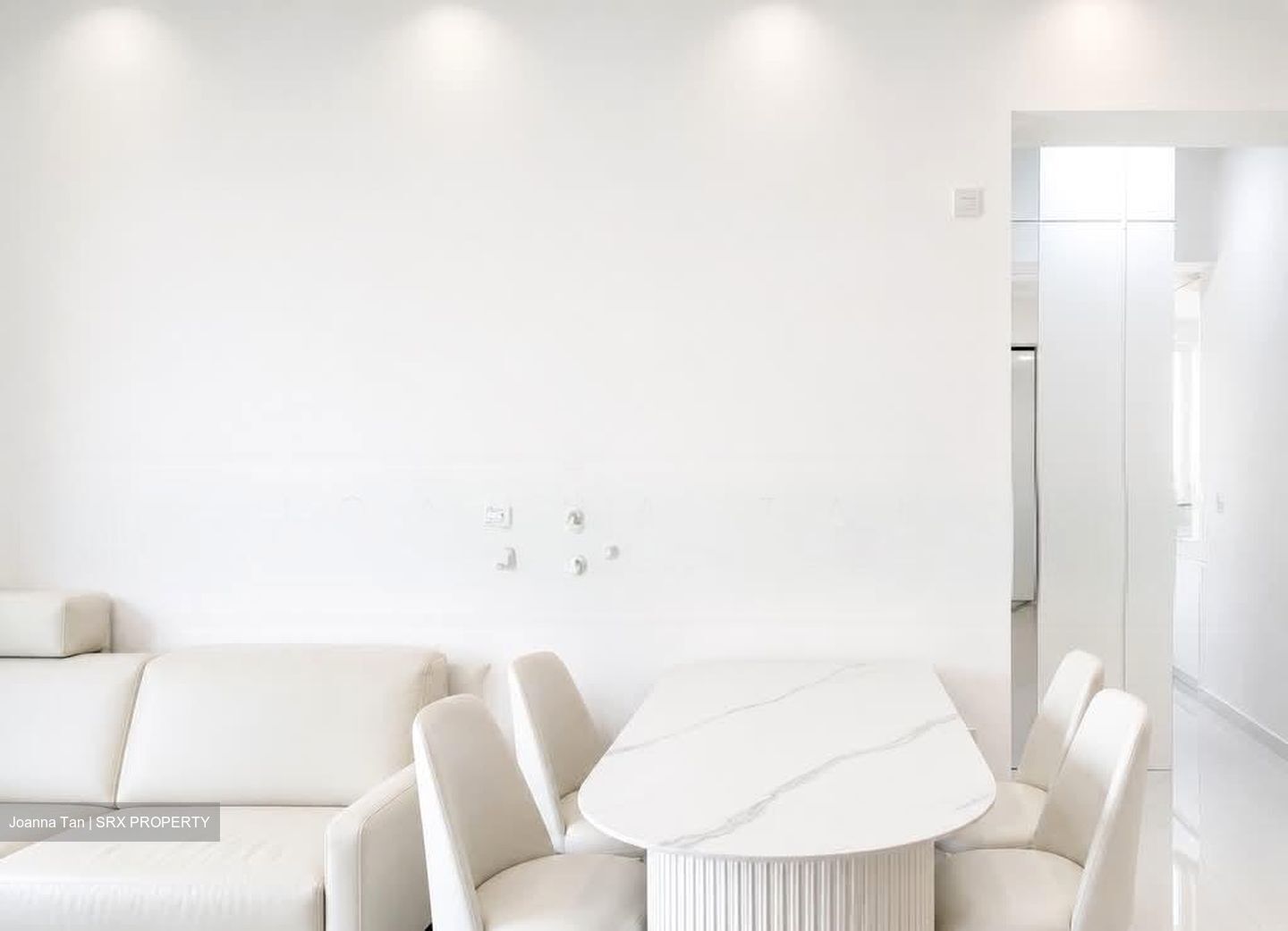 The Gazania (D19), Condominium #572380511